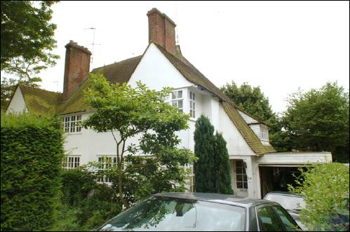 023 Willifield Way